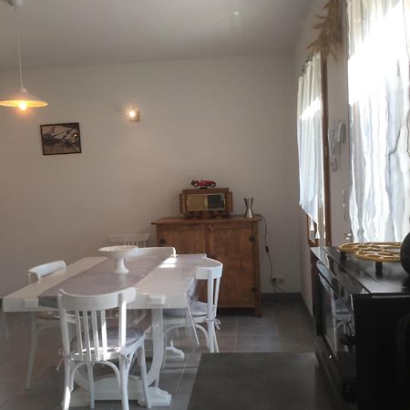 Maison De Vacances Jocelyne Lauris Dış mekan fotoğraf